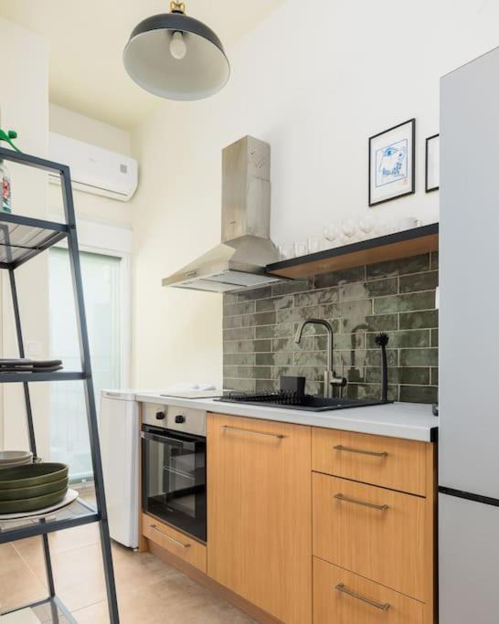 Japandi Style Flat In Thessaloniki City Center Kültér fotó